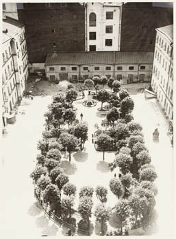 Двор на Мясницкой